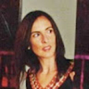 Meet your Posher, Simona